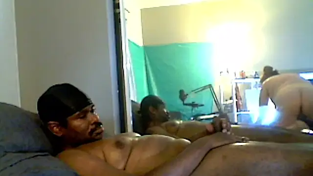 Live sex cam of DizzyGirth