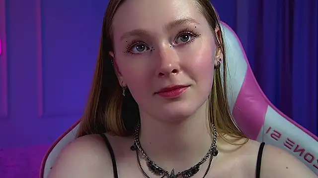 AgataFoxley webcam