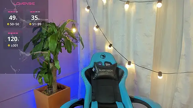 Lia_little18 webcam