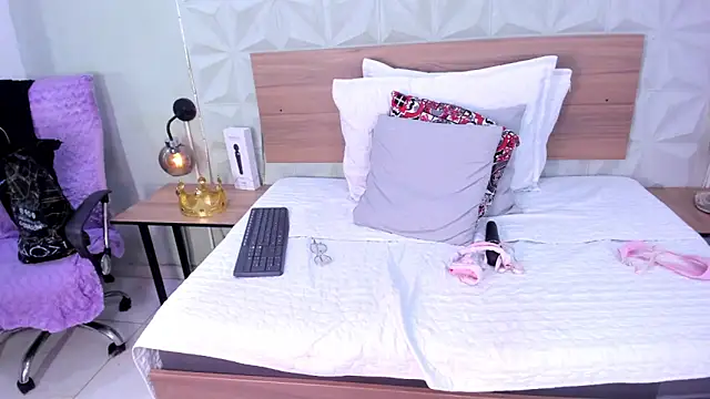 Stacey_white_ webcam