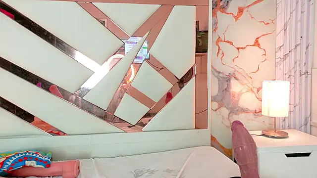 KarinaSimonz webcam