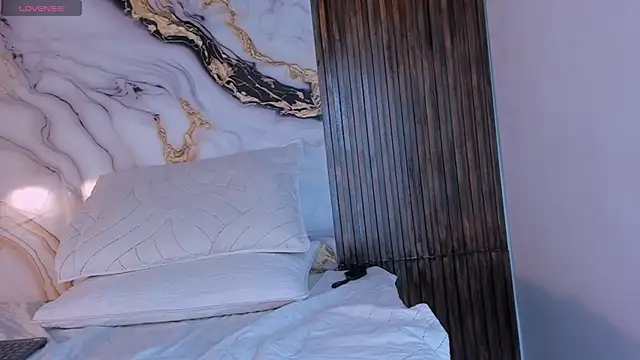 Live sex cam of king_lovely_hornyy