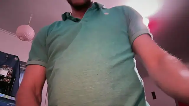 MasterDaddyCool webcam