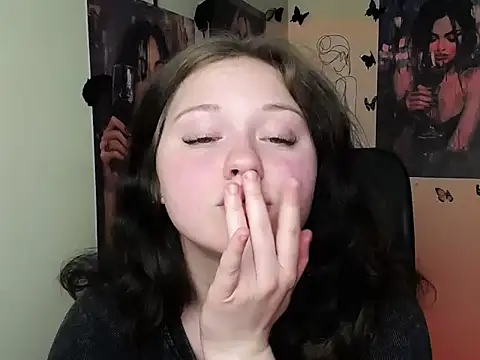 LadyAlice_ webcam