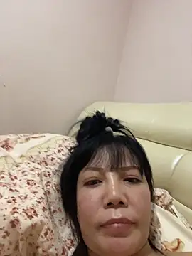 Live sex cam of qinqin520