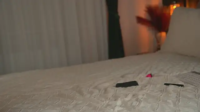 Alyonaqueen_ webcam