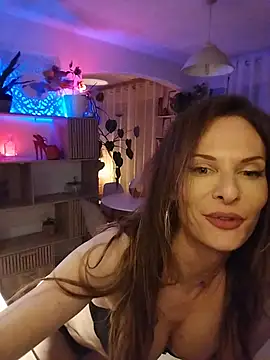 Mmmnilane71 - Trans webcam sex chat