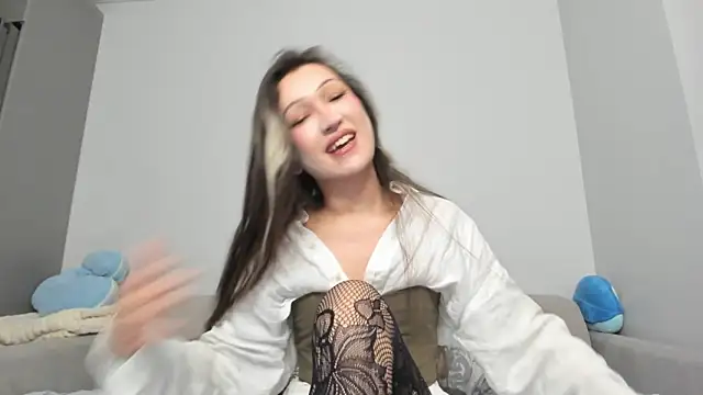 wiseenoughlamb_ webcam