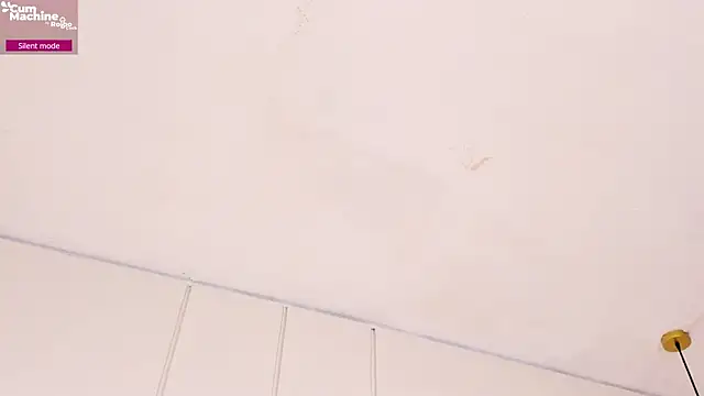 NahimiThompson webcam
