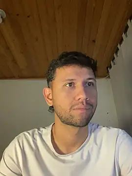 Michaell_Spinelly webcam