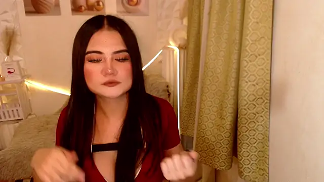 alisha_klassx webcam