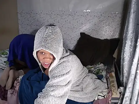 BendMeOverXX webcam