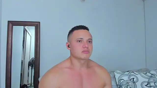 KingLevi01 webcam
