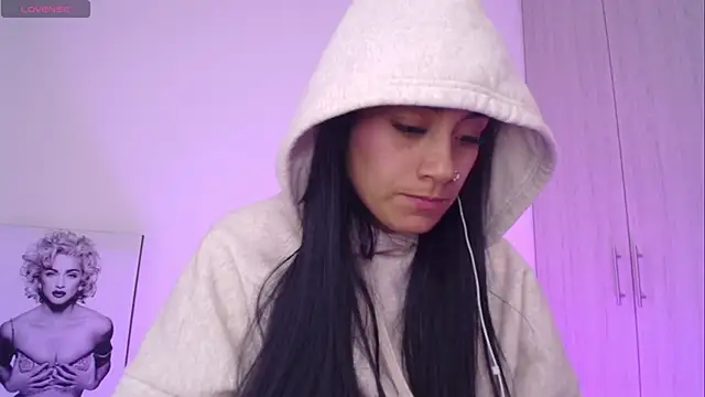 Millie_bobby webcam