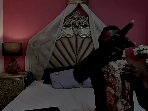 GabieYMike webcam