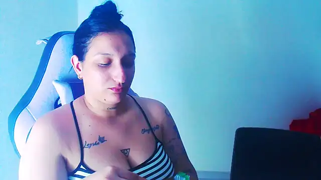 liz_dirty webcam