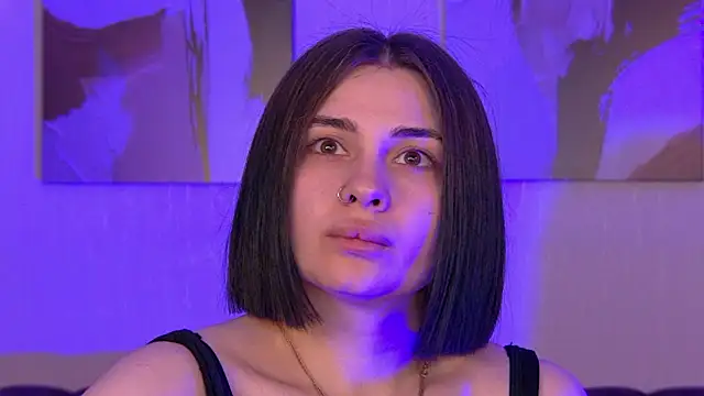 AdrianaToress webcam