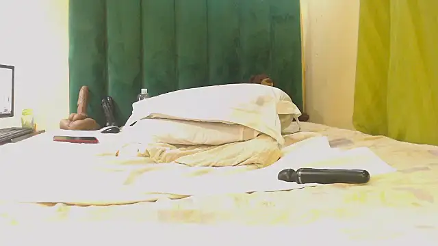 sexybigasss webcam