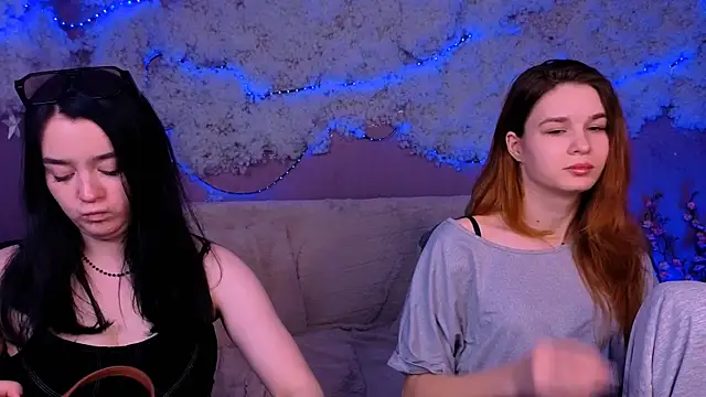 monica_xcx webcam