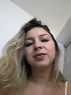 Michelle3271 webcam