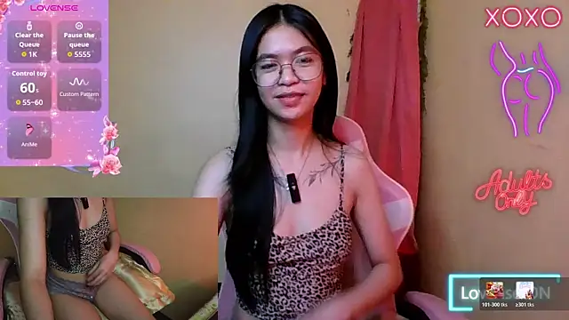 Luna_Moonfang webcam