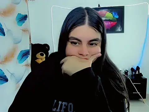 Maddi_ivanova2026 webcam