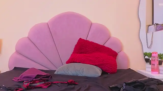 katrina_blaze webcam