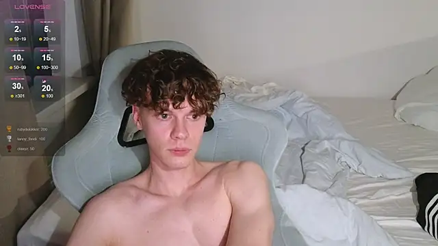 cute_thomas webcam