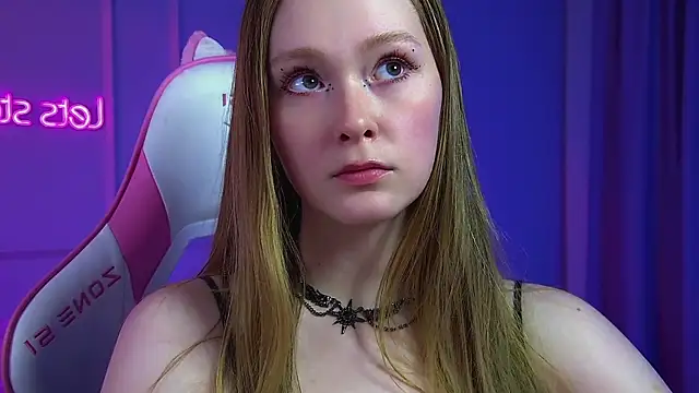 AgataFoxley webcam