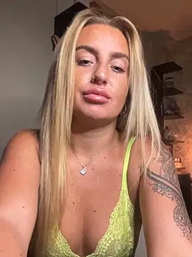 CharlottemilfUKx