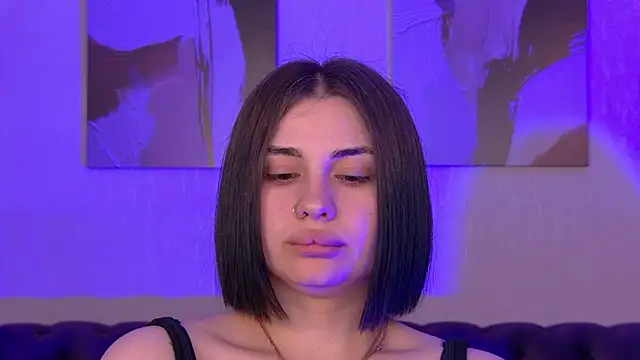 AdrianaToress pantyhose cam girl