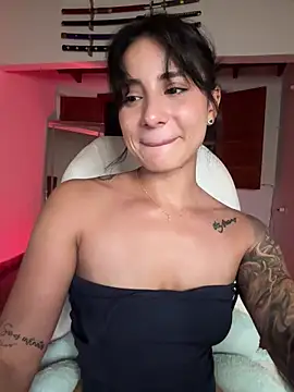 Ale_Lewis webcam