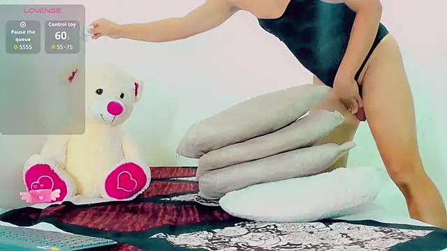 Emmaa_Saenz_ webcam