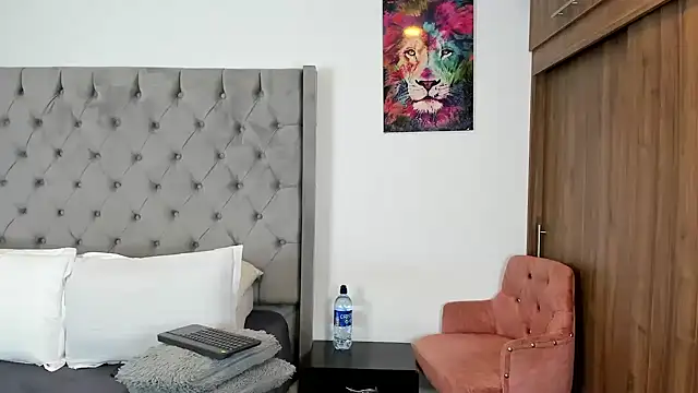 ariannaThompsons webcam