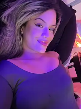 Alisha-Bond webcam