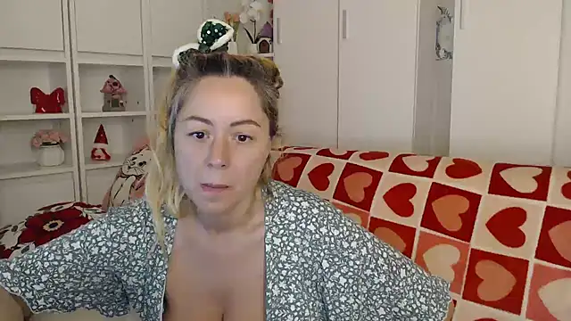 _karolynesyera_ webcam