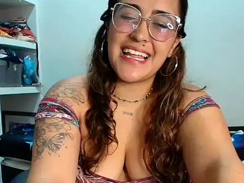 Karol_naughty webcam