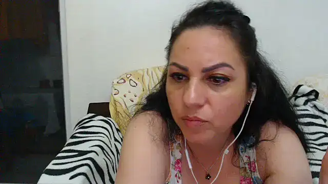 MissElla webcam