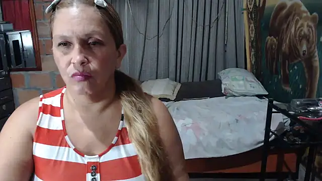 MOTHER_AND_SON09 webcam