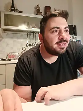 bear_skinny webcam