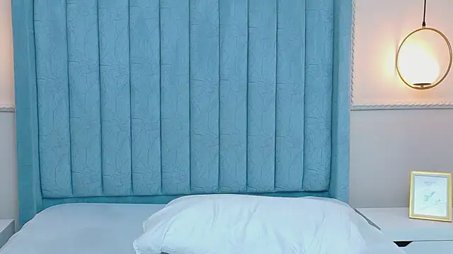 NicoleBlum webcam