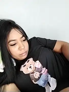 emma_purple_ webcam