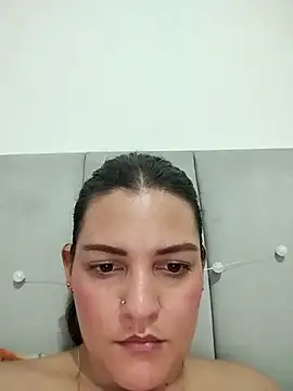 mia_hampton - Mia_Hampton's free webcam - UK Sex Cams