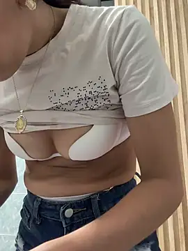 Naho_19 webcam