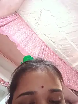 Deepjakolirr webcam