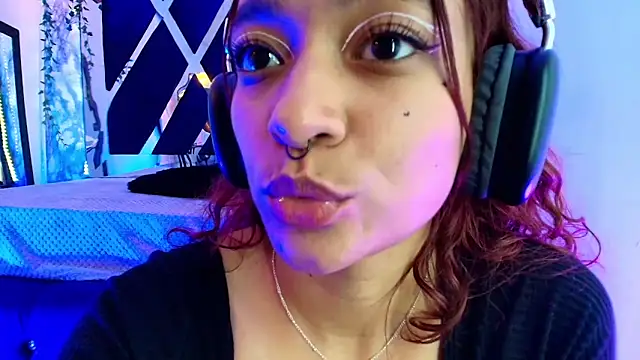 charlotte_bluee webcam