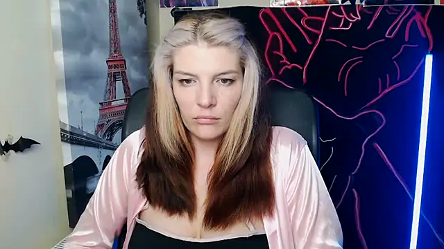 VanessaRey_ webcam
