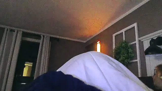 stickywethoney - Stickywethoney's free webcam - UK Sex Cams