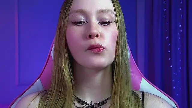 AgataFoxley webcam
