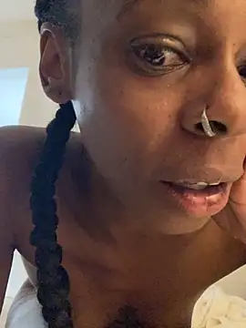 Jasmine_FullsShine webcam